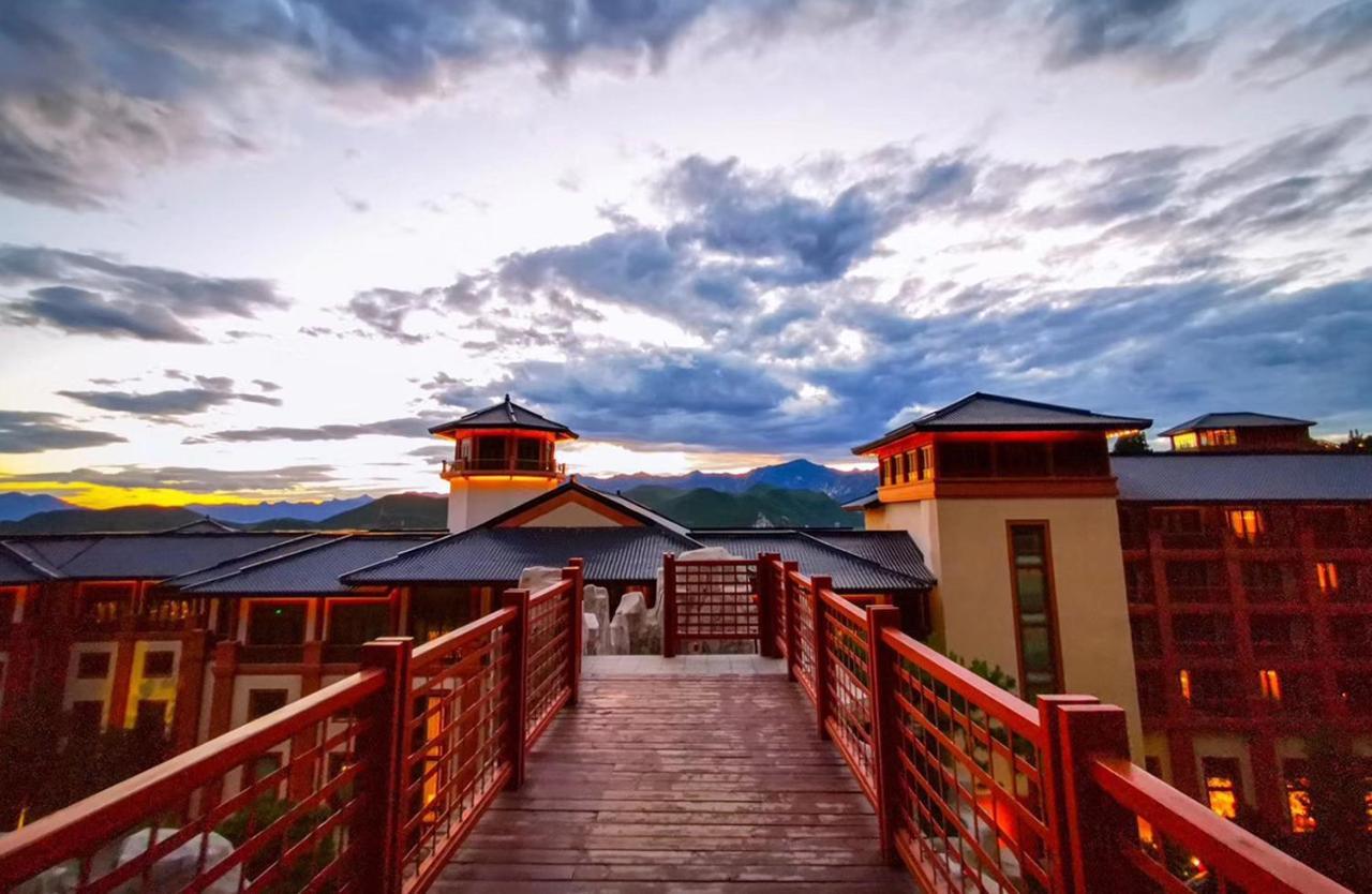 Grand Bay Hotel Beijing Jinpoluo Bagian luar foto