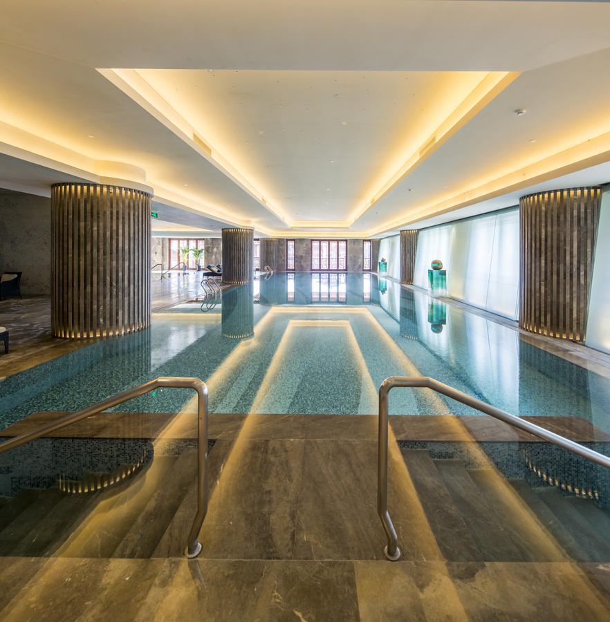 Grand Bay Hotel Beijing Jinpoluo Bagian luar foto